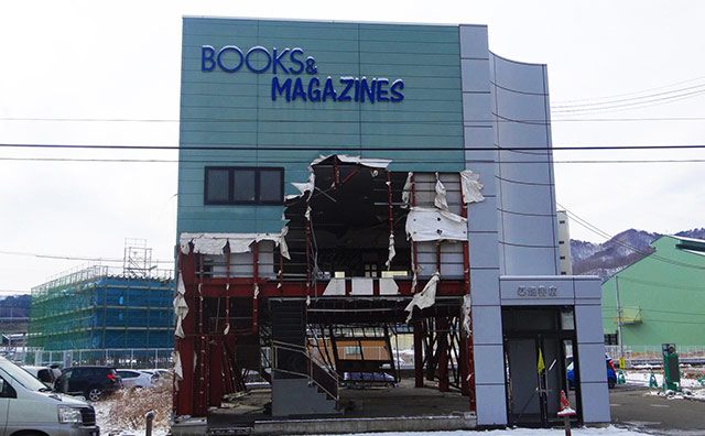 津波に5万冊の本を奪われた釜石の「まちの本屋」…“復活”のその後