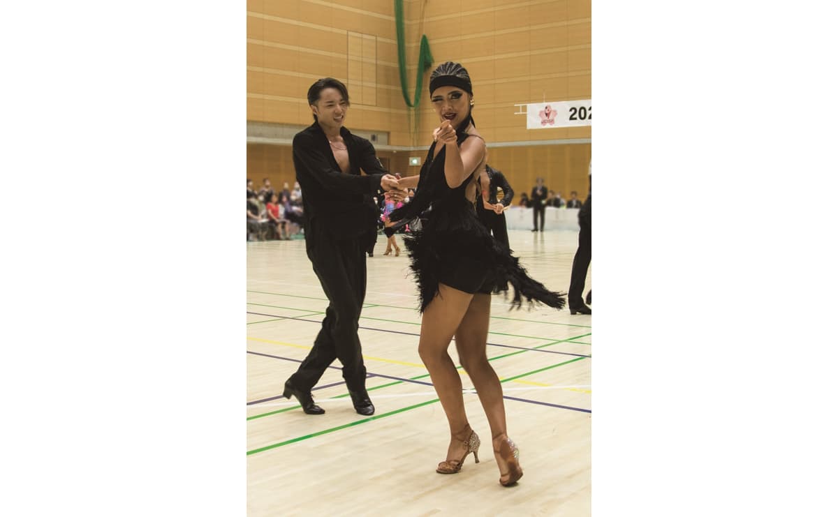 日本での主流は? 社交ダンスにおける“インターナショナル”と“アメリカン”の違い