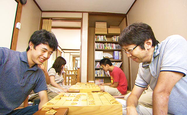 なぜ藤井聡太棋聖は「AI超えの棋士」と呼ばれるのか？