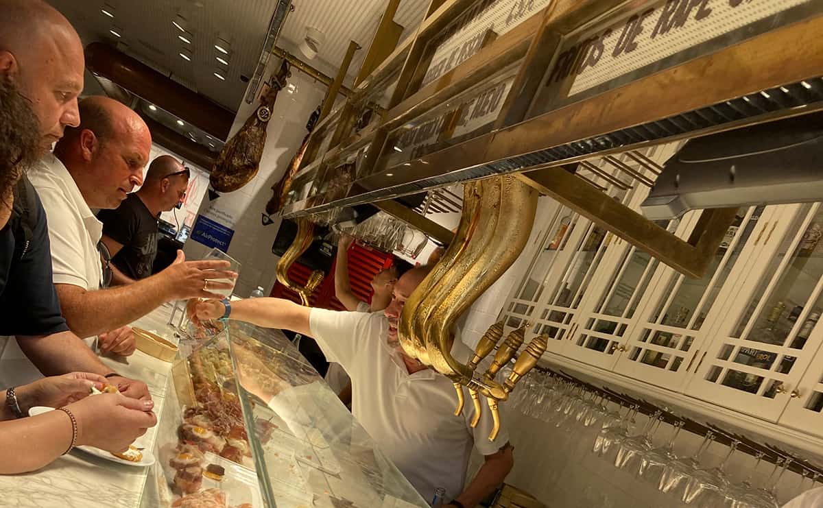 スペインの「おひとりさま」はなぜ孤独を感じない？ 日本との決定的な違いのサムネイル