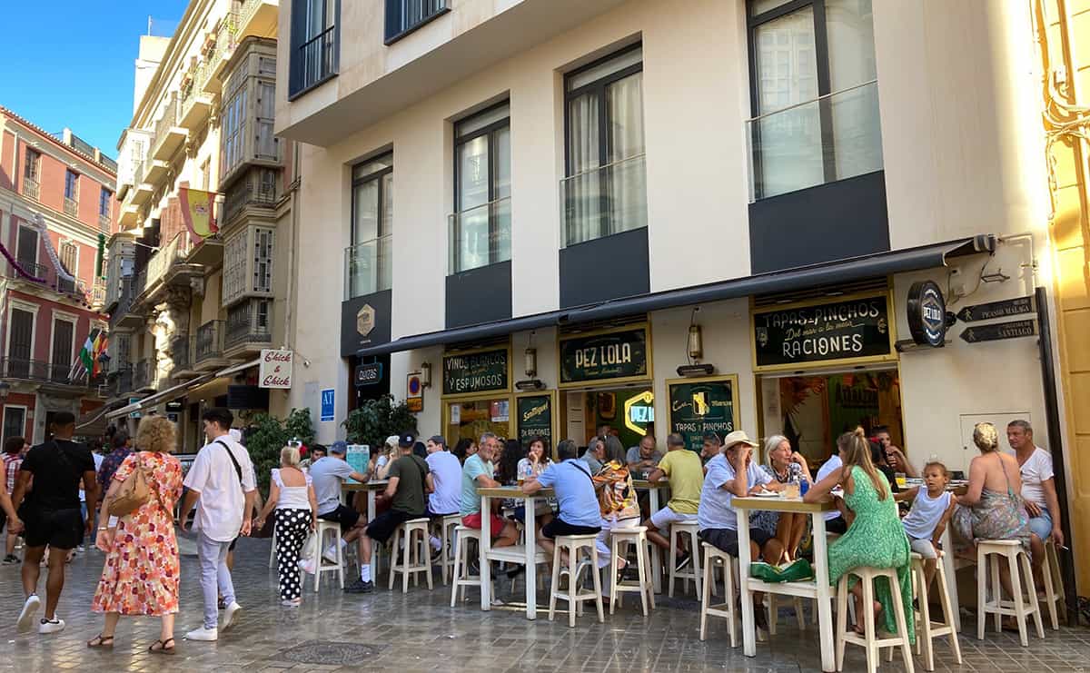 人生観が変わる...スペイン人の「停電すら楽しむ」最強マインド術のサムネイル