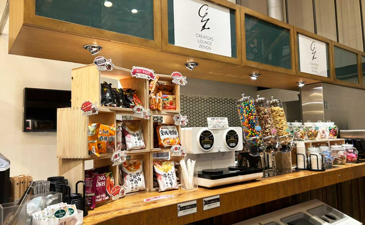 CREATORS LOUNGE ZENON