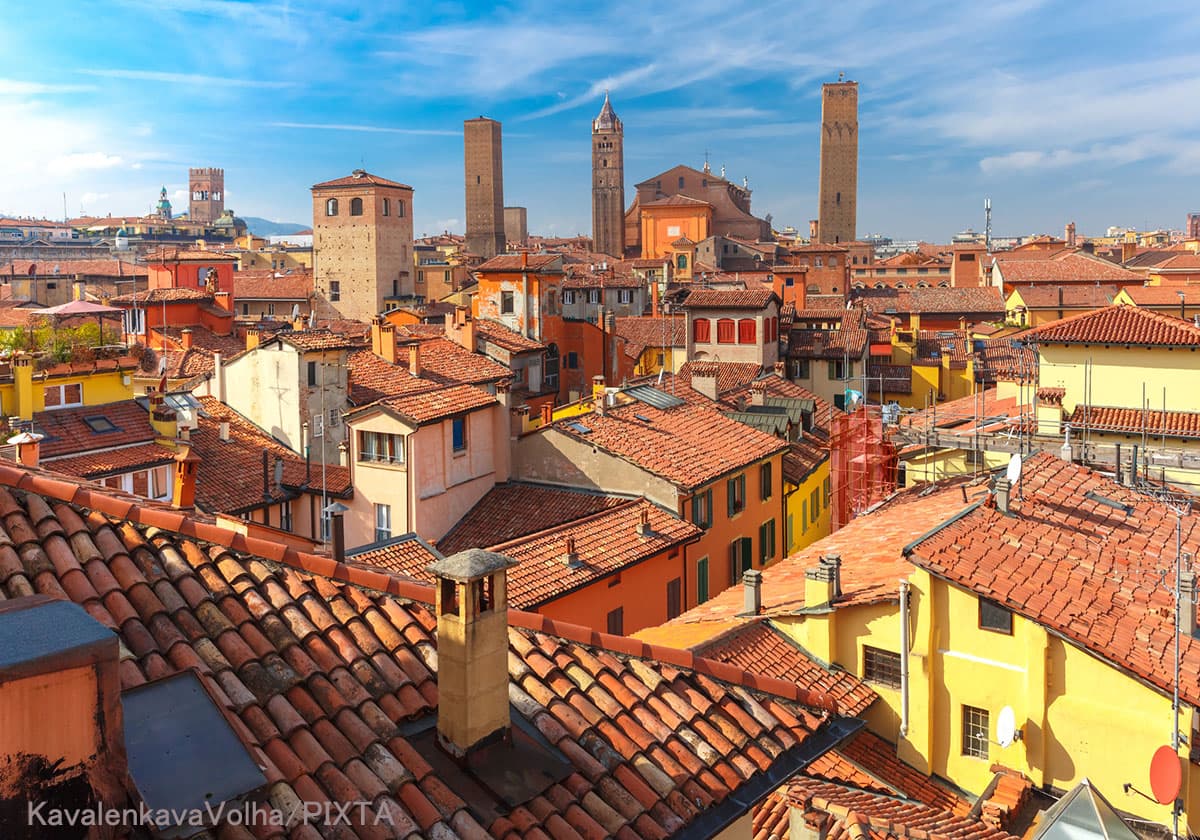 言語の天才少女が「ラテン語が話せる」ことを隠した理由とは？　YouTubeで世界的な人気を誇るイタリア人の話のサムネイル